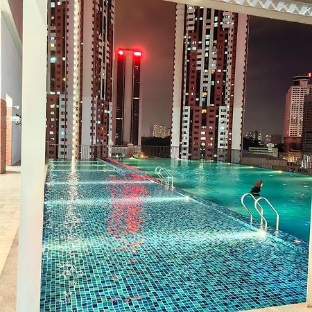 Chambers Residence Klcc By Purple Orchid Kuala Lumpur Exterior foto